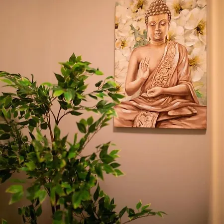 Apartmán The Garden Centro Storico + Free Parking + Wi-fi *