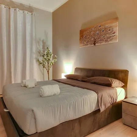 The Garden Centro Storico + Free Parking + Wi-fi Apartmán