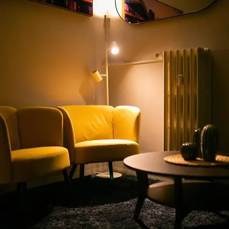 Apartmán The Garden Centro Storico + Free Parking + Wi-fi Reggio Emilia