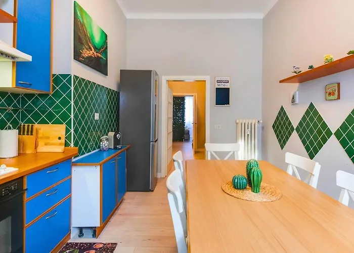 Appartamento [the Garden] Centro Storico + Free Parking + Wi-fi *