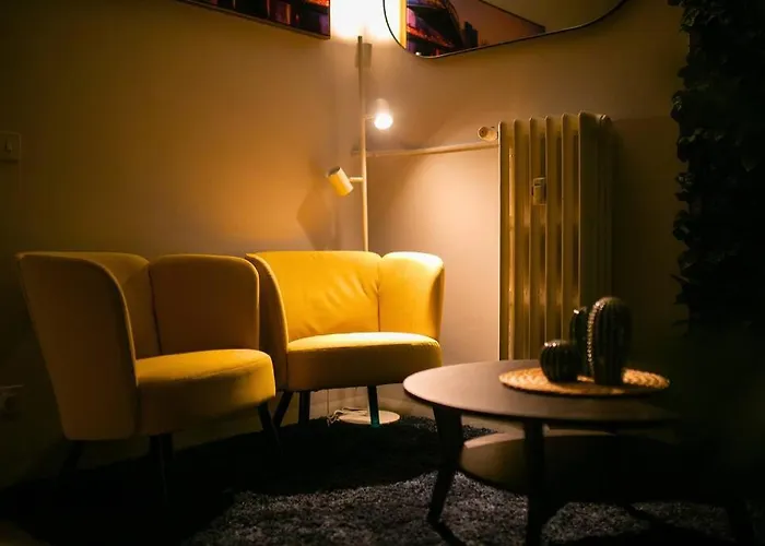 Appartamento [the Garden] Centro Storico + Free Parking + Wi-fi Reggio nell'Emilia